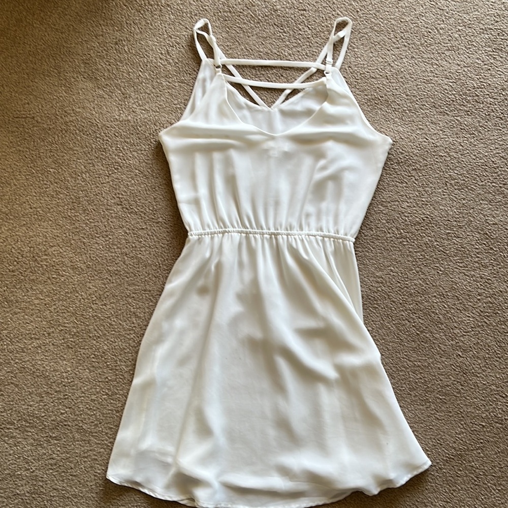White Strappy Flowy Sundress bridal shower - Picture 4 of 6